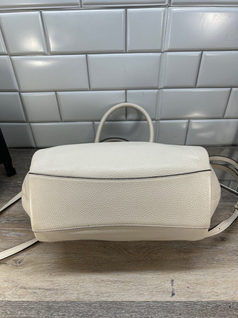 Coach cream satchel - Picture 3 of 13